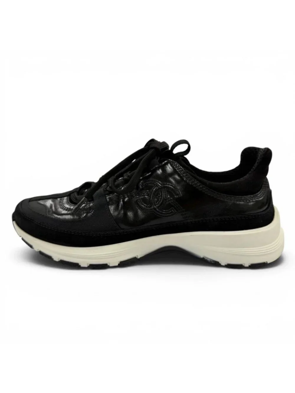 Chanel CC Logo Lace Up Leather Low Cut Sneakers Black